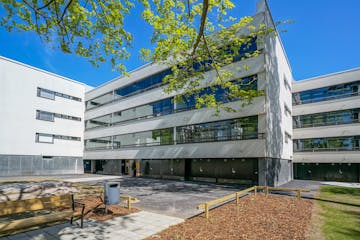 aasialainen nainen etsii miestä flen aikuisten chat espoo